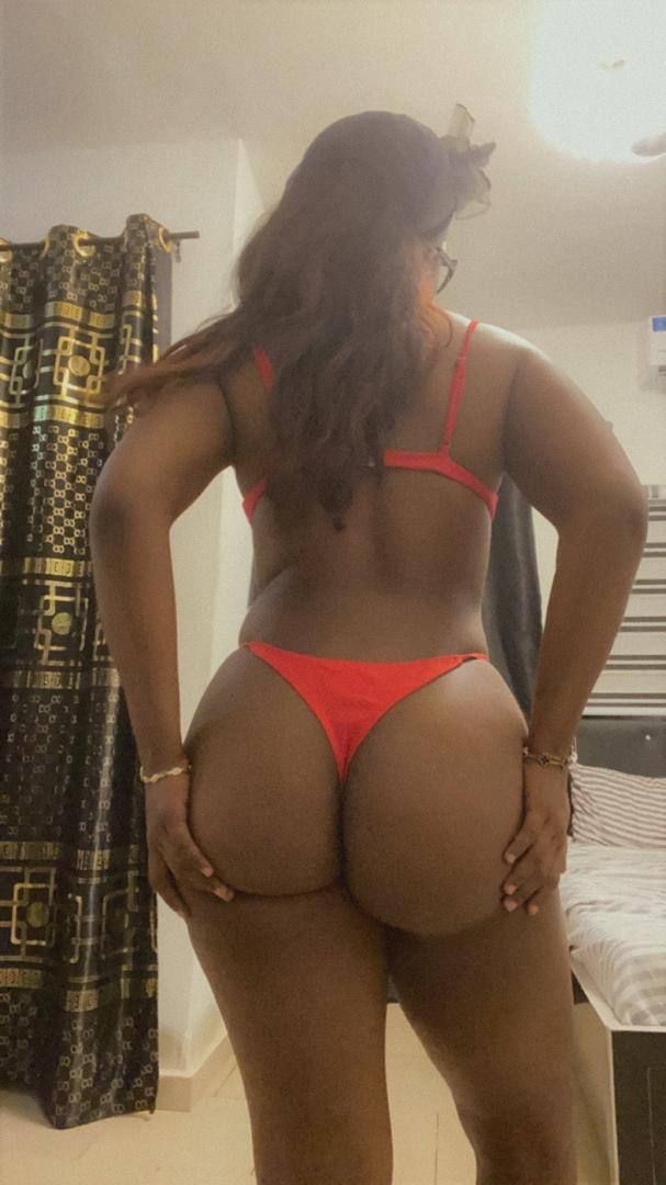 BEST 💋❤️EBONY GIRL IN TOWN IS ACTIVE FOR NEARBY MEET UP OR HOOK UP TELEGRAM: Ebonymuna147 Signal: Munarose.25 - Image 2